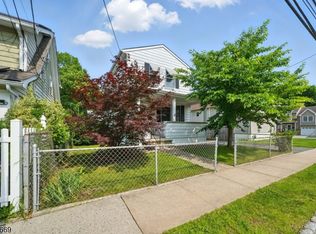 21 Hillside Ave, Dover, NJ 07801
