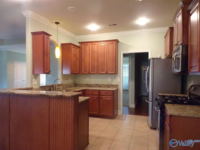 12616 Holstein Ln — Photo 4
