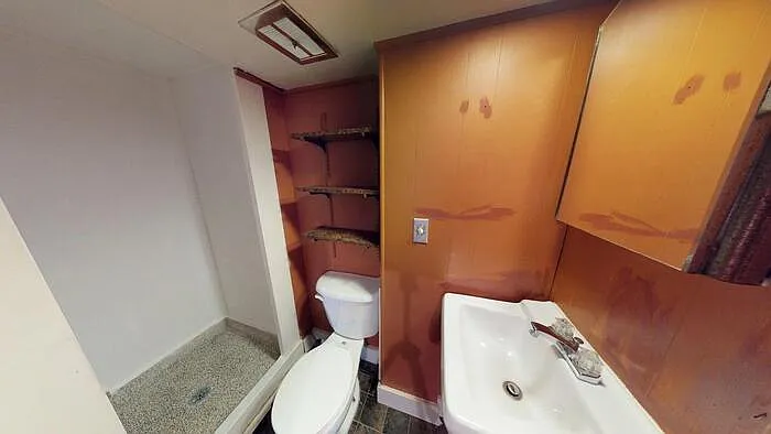 1 bed, 1.0 bath, $885 — Photo 3