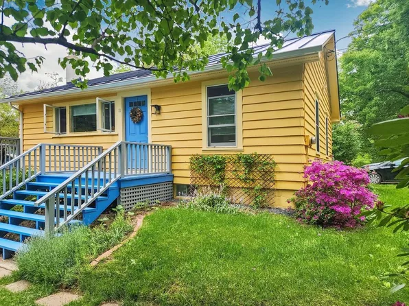 11 Ward Hill Road, Tunbridge, VT 05077