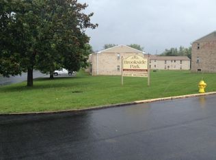 1113 Pine Grove Cir, Allentown, PA 18106