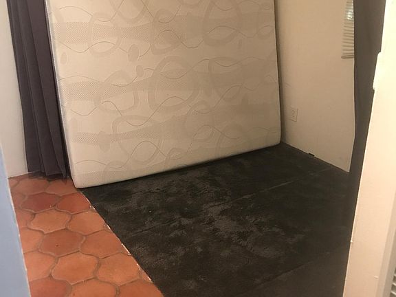 4th image of 3789 3rd Ave