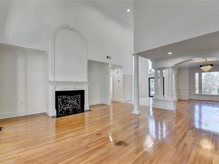 7970 Saint Marlo Fairway Dr — Photo 6
