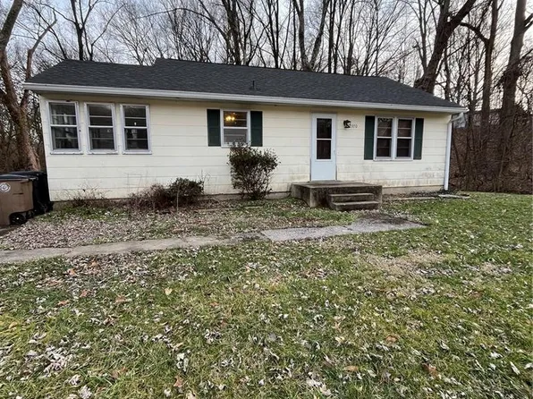 370 Country Club Dr, Cape Girardeau, MO 63701