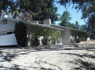 235 W 17th St, Paso Robles, CA 93446