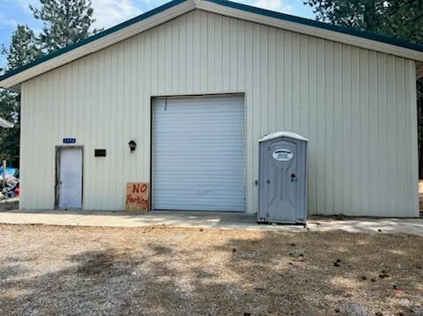 3994 Pine St, Loon Lake, WA 99148