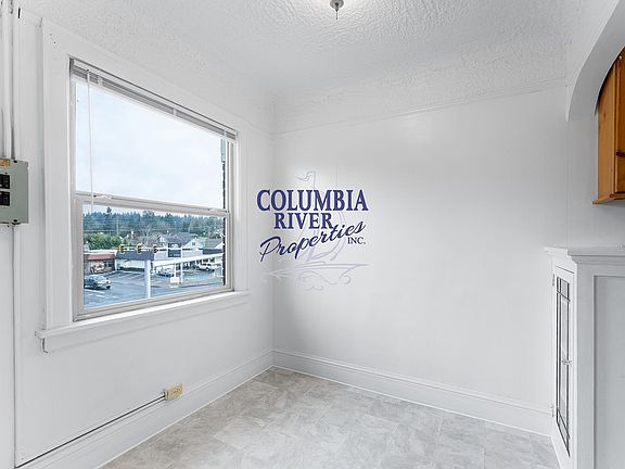 3rd image of 305 Pacific Ave N #304