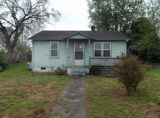 607 Childress Ave, Sweetwater, TN 37874