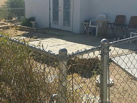 5th image of 8071 Peach Ave #B