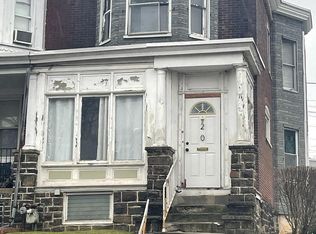 20 Main St, Darby, PA 19023