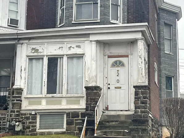 20 Main St, Darby, PA 19023