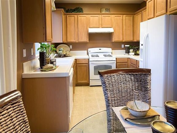 3rd image of 3532 Mamie Jennings Way
