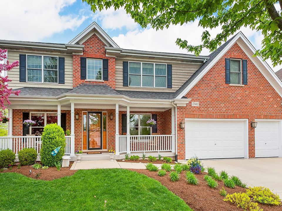 1st image of 27W452 Waterford Dr
