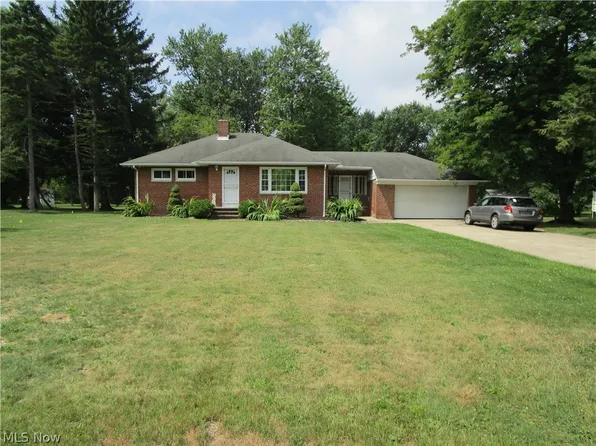 434 Douglas Blvd, Richmond Heights, OH 44143