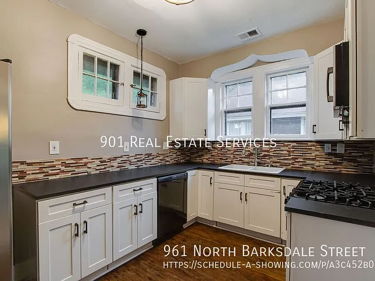 961 N Barksdale St — Photo 9