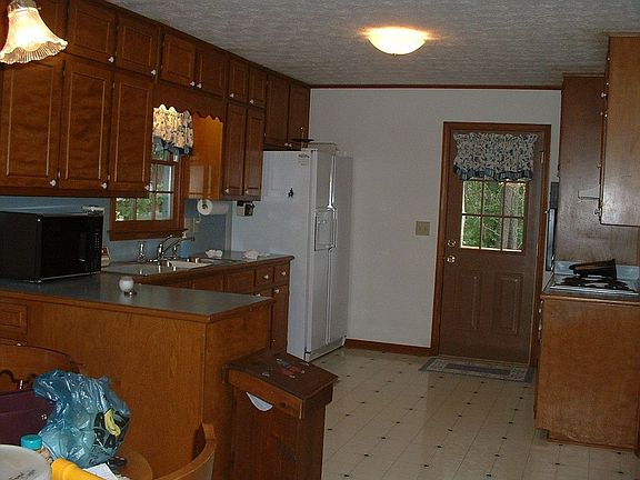 5th image of 4582 Shiloh Hills Dr