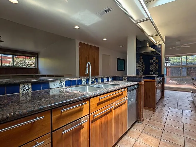 8440 La Jolla Shores Dr — Photo 9