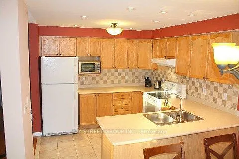 3 bed, $3,300 — Photo 4