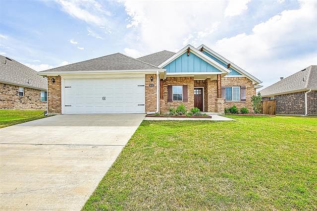 1st image of 4019 Kensington Dr
