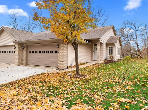 16 Cherry Hill Ct #16, Hampton, IL 61256