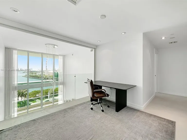 900 Biscayne Blvd #905 — Photo 17