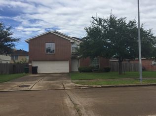 10914 Ranier Dr, Houston, TX 77031