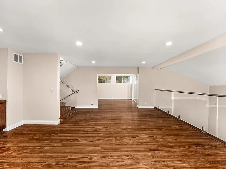 3751 Prestwick Dr — Photo 26