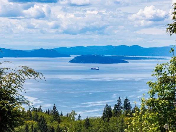 3080 Blanchard Knob Trail, Bow, WA 98232