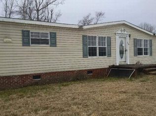 240 Dodge Point Dr, Pinetops, NC 27864