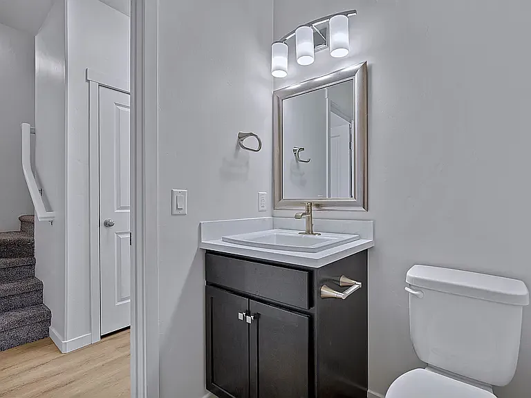 2786 Caspian Way #B — Photo 10