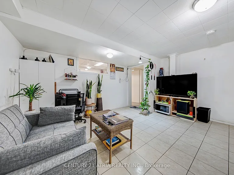 43 Aragon Ave #B — Photo 6