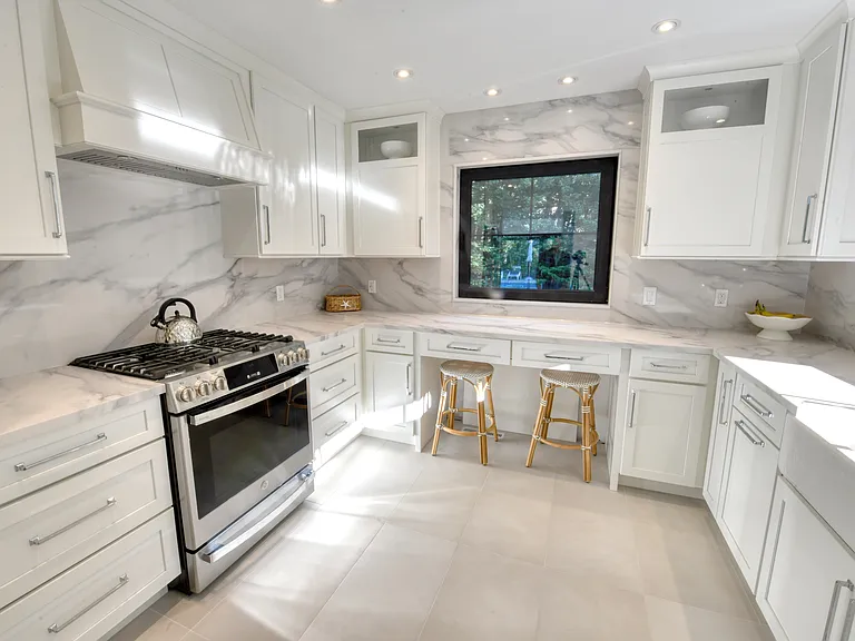 5 Woodcrest Dr — Photo 16