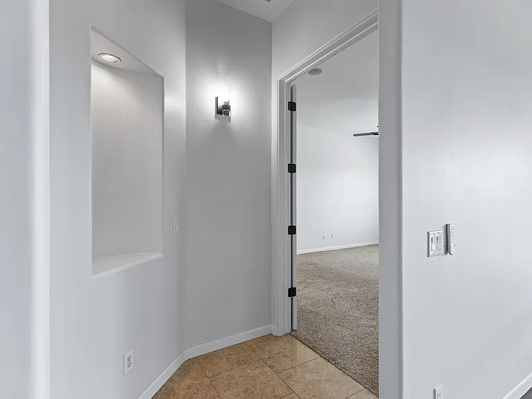 21439 E Maya Rd — Photo 33