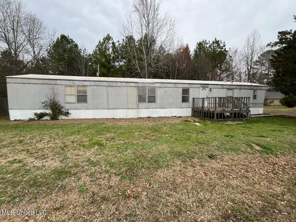 121 N Star Rd, Florence, MS 39073