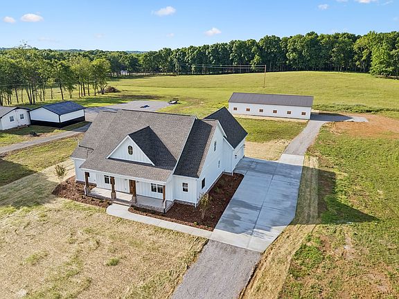 2nd image of 2797 Unionville Rd