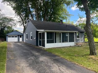 2460 Airline Ave, Toledo, OH 43609