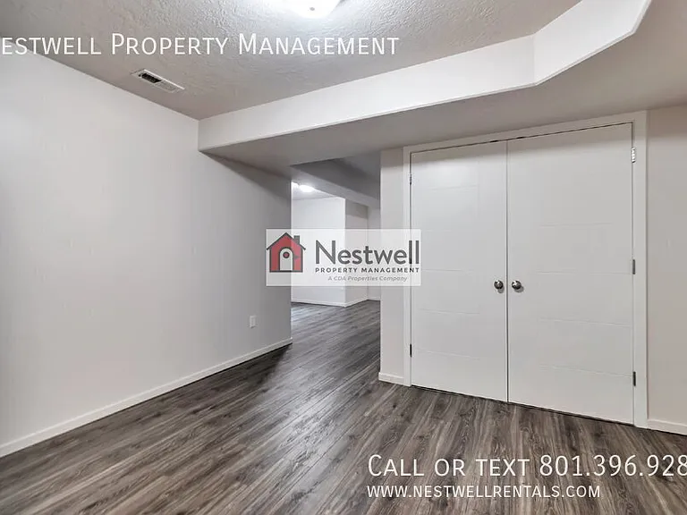 11611 S Alexandria Dr — Photo 21