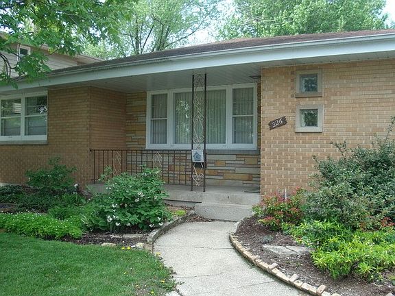 2nd image of 226 N Cornell Ave
