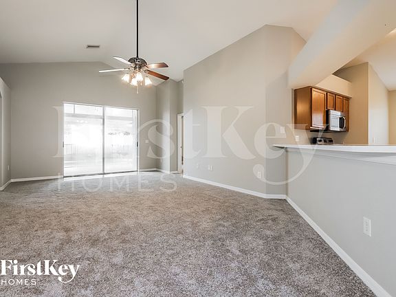 3rd image of 3774 Rollingsford Cir