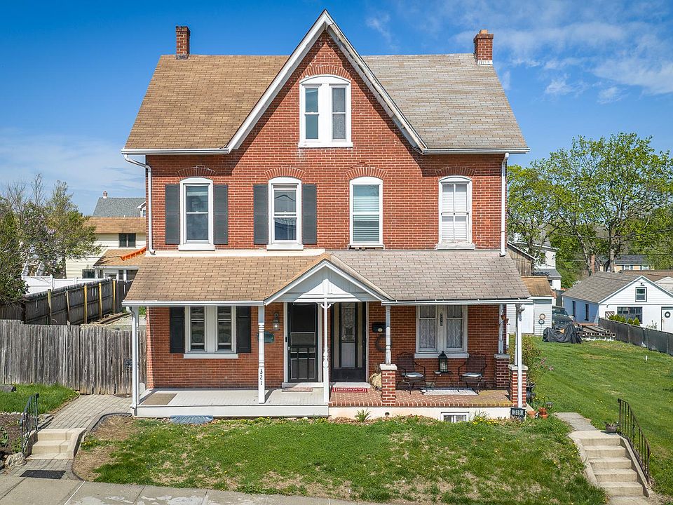 1st image of 321 Walnut St