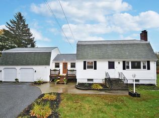 24 Mountain Rd, Burlington, MA 01803