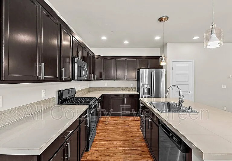 11913 173rd St E — Photo 11