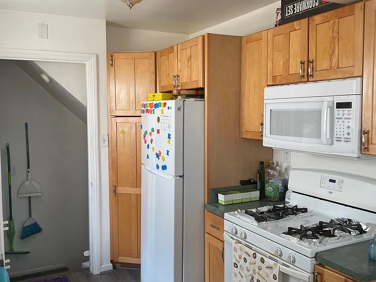 7911 Coleman Dearborn Michigan — Photo 7