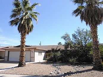 2nd image of 2744 Country Club Dr