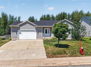 31 Xavier Ave, Moncton, NB E1A 6J8