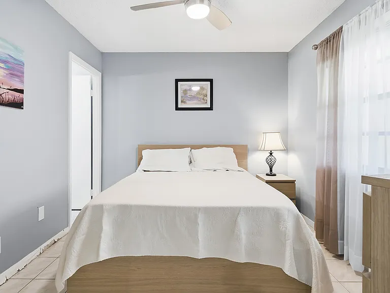 232 Lake Meryl Dr — Photo 21