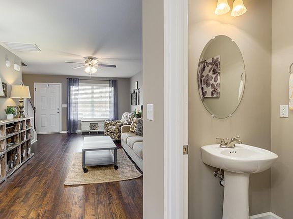 5th image of 367 Sam Houston Cir