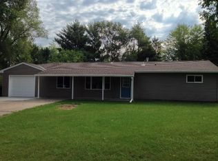 10021 Larch St NW, Coon Rapids, MN 55433