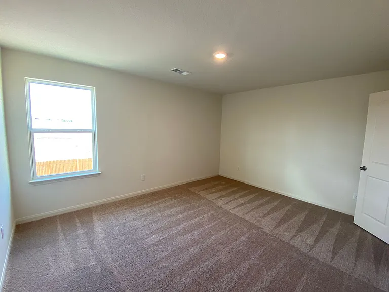 105 Brunswick Ln — Photo 19