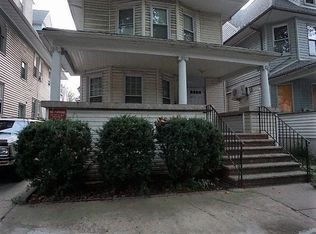 426 E 5th St #1, Brooklyn, NY 11218